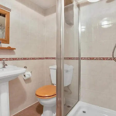 The Coppermines Mountain - Sawyers, Carpenters, Pelton Wheel, Sleeps 18