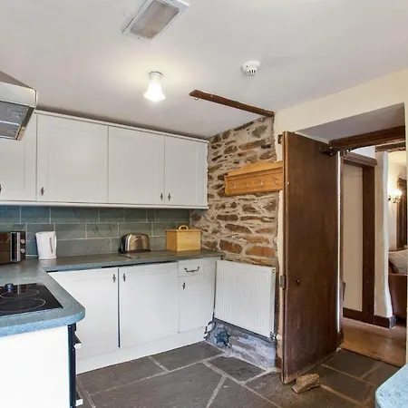 Holiday home The Coppermines Mountain - Sawyers, Carpenters, Pelton Wheel, Sleeps 18 *