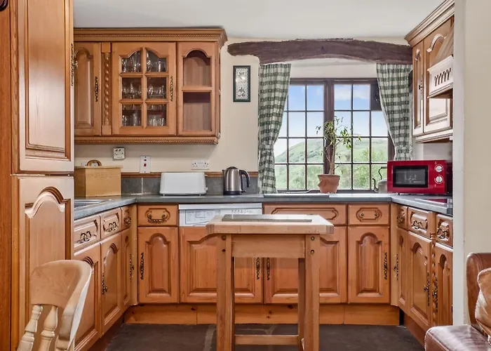 The Coppermines Mountain - Sawyers, Carpenters, Pelton Wheel, Sleeps 18 Coniston