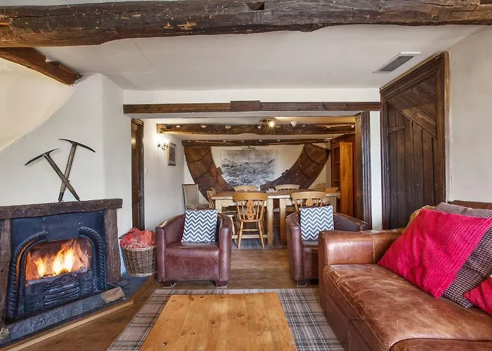 The Coppermines Mountain - Sawyers, Carpenters, Pelton Wheel, Sleeps 18