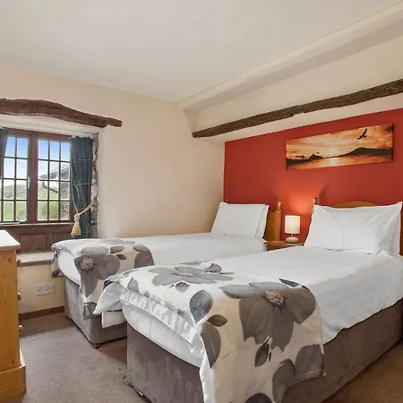 The Coppermines Mountain - Sawyers, Carpenters, Pelton Wheel, Sleeps 18 コニストン